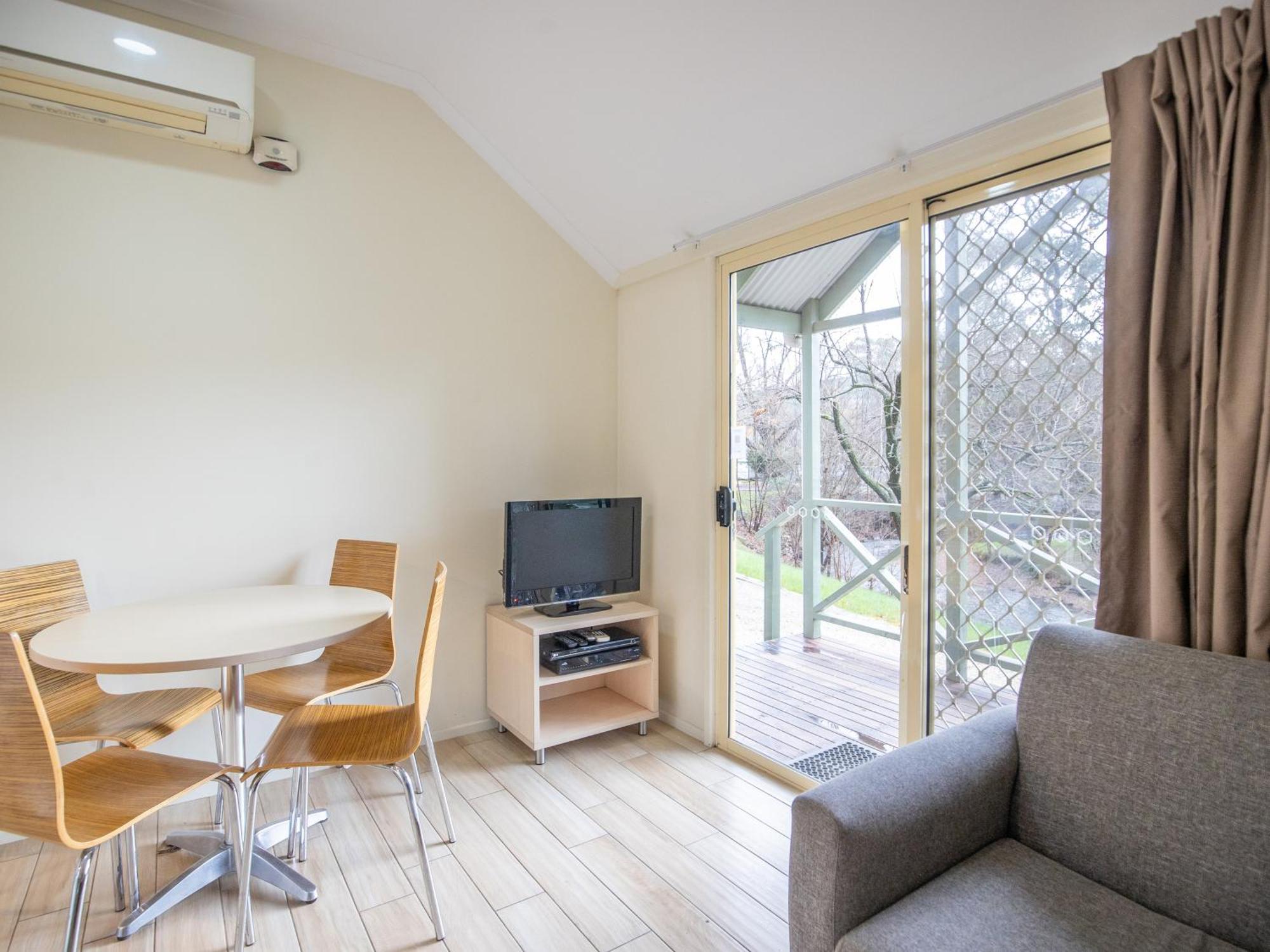 Nrma Bright Holiday Park Номер фото